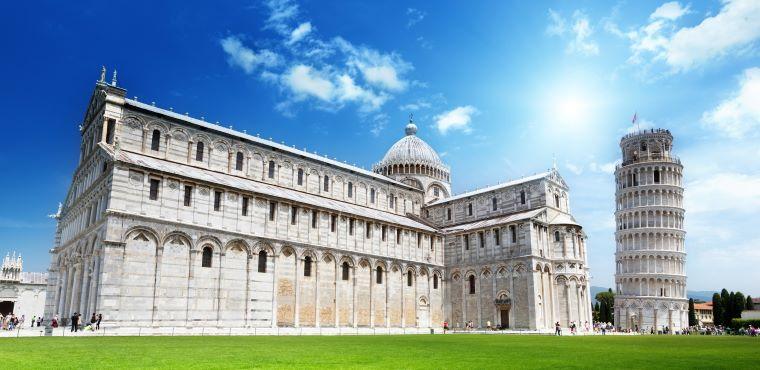 Highlights of Tuscany:  piazza dei Miracoli in Pisa